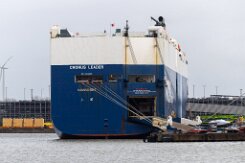 CRONUS LEADER - 200m [IMO:9464455] Autotransporter (Vehicles Carrier) Fotodatum: 2026-01-02 Baujahr: 2008 | DWT: 20096t | Breite: 32,26m | Tiefgang: 10,02m | Ladekapazität: 5415 CEU...