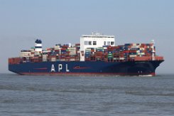 APL TEMASEK - 398m [IMO:9631955] Containerschiff (Container ship) Neuaufnahme: 2019-04-18 (2015-07-04) Baujahr: 2013 | DWT: 177408t | Breite: 51m | Tiefgang: 16m | Ladekapazität:...