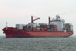 CAP DOUKATO - 257m (ex) [IMO:9227285] Containerschiff (Container ship) Neuer Name: XIN FENG YANG ZI JIANG Aufnahme: 2014-12-27 Baujahr: 2002 | DWT: 51059t | Breite: 32m | Tiefgang:...
