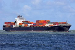 NYK RIGEL - 294m [IMO:9416977] Containerschiff (Container ship) Aufnahme: 2022-05-28 Baujahr: 2009 | DWT: 66051t | Breite: 32,2m | Tiefgang: 13,52m | Ladekapazität: 4888 TEU...