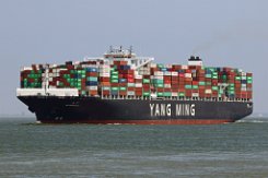 YM WONDROUS - 368m [IMO:9684677] Containerschiff (Container ship) Fotodatum: 2017-05-10 Baujahr: 2015 | DWT: 145368t | Breite: 51m | Ladekapazität: 14080 TEU Bauwerft: Hyundai...
