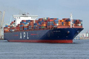 Großcontainerschiffe - APL American President Lines (gehört zu CMA CGM)