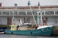 SC 4 MARE LIBERUM - 23m (ex) Fischkutter (Trawler) Neuer Name: CUX 1 MARE LIBERUM Fotodatum: 2015-12-29 Baujahr: 1985 | Breite: 5,60m Maschinenleistung: 221 KW