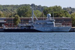 AUERBACH/OBERPFALZ M1093 - 54m Militärschiff (Military Ops) Minenjagdboot außer Dienst deutsche Marine Fotodatum: 2022-08-11 Baujahr: 1991 | Breite: 9,20m | Tiefgang: 2,50m Maschinenleistung:...
