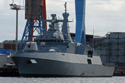 FALKE 911 - 121m (ex) Militärschiff (Military Ops) Lenkwaffenfregatte Fotodatum: 2016-08-07 Neuer Name: HERRAD algerische Marine Baujahr: 2016 | Breite: 16,3m Bauwerft: ThyssenKrupp...