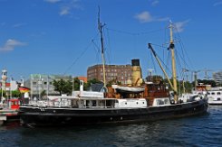 BUSSARD - 40m Museumsschiff Aufnahme: 2016-08-07 Baujahr: 1906 | Breite: 8,10m | Tiefgang: max. 3,30m Maschinenleistung: 397 KW | Geschwindigkeit: 12,0 kn Bauwerft: Meyer...