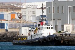SERTOSA NUEVE - 27m [IMO:6523717] Hafenschlepper (Tug) Fotodatum: 2018-01-26 Baujahr: 1992 | Bollard pull: 34t | Breite: 8m Maschinenleistung: - KW | Geschwindigkeit: - kn...