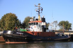 BUGSIER 19 - 31m (ex) [IMO:9158472] Hafenschlepper (Tug) Fotodatum: 2015-10-03 Neuer Name: FAIRPLAY-67 | Ex-Name: FAIRPLAY BENTAYGA Baujahr: 1997 | Bollard pull: 50t | Breite: 11m |...
