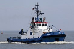 BUGSIER 2 - 33m (ex) [IMO:9338993] Hafenschlepper (Tug) Fotodatum: 2023-04-22 Neuer Name: FAIRPLAY-62 Baujahr: 2006 | Bollard pull: 67t | Breite: 12m | Tiefgang: 6,70m...