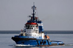 FAIRPLAY-25 - 35m [IMO:9210995] Hafenschlepper (Tug) Fotodatum: 2024-05-09 Baujahr: 2000 | Bollard pull: 65t | Breite: 10,8m | Tiefgang: 5,40m Maschinenleistung: 4050 KW |...