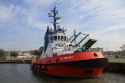 RT SPIRIT - 32m (ex) [IMO:9190054] Hafenschlepper (Tug) Fotodatum: 2015-10-05 Neuer Name: VB RHINO Baujahr: 1999 | Bollard pull: 78t | Breite: 12m | Tiefgang: 3,20m...