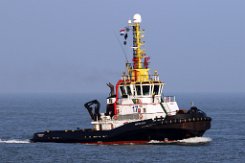 MULTRATUG 17 - 36m [IMO:9481752] Hafenschlepper (Tug) Fotodatum: 2018-02-23 Baujahr: 2008 | Bullard pull: 70t | Breite: 11,50m | Tiefgang: 4,35m Maschinenleistung: 3858 KW |...