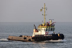 MULTRATUG 22 - 20m [IMO:8662787] Hafenschlepper (Tug) Fotodatum: 2022-01-15 Baujahr: 2001 | Bollard pull: 30t | Breite: 6,35m | Tiefgang: 2,40m Maschinenleistung: 1490 KW |...
