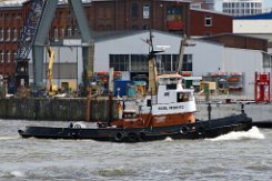 KARL MORITZ - 25m [KEINE IMO-NR.] Schlepper (Inland Tug) Fotodatum: 2017-07-04 Baujahr: 1964 | Bollard pull: 12t | Breite: 7m | Tiefgang: 2,70m Maschinenleistung: 596 KW |...