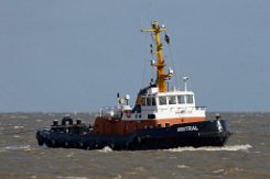 MISTRAL - 34m (ex) [IMO:6923888] Schlepper (Tug) Fotodatum: 2017-04-11 Neuer Name: LEVENSAU Baujahr: 1969 | Bollard pull: 30t | Breite: 9,60m | Tiefgang: 2,70m Maschinenleistung:...