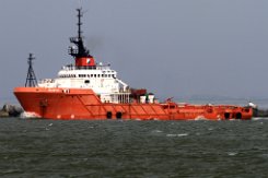 BLUSTER- 70m (+) [IMO:8516976] Offshoreschlepper/ Ankerziehschlepper (Tug) (+) (verschrottet/scrapped) Fotodatum: 2015-07-04 Neuer Name: HURRICANE II Baujahr: 1988 | Bollard...