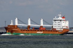 MINERVAGRACHT - 142m [IMO:9571521] Schwerlastschiff (Heavy Load Vessel) Fotodatum: 2016-04-28 Baujahr: 2011 | DWT: 11759t | Breite: 19m | Tiefgang: 8,50m Maschinenleistung: 5430 KW...