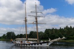 BRABANDER - 36m [KEINE IMO-NUMMER] Segelschiff (sailing ship) Zweimaster Fotodatum: 2026-07-08 Baujahr: 1980 | Breite: 6,10m | Tiefgang: 3,00m Maschinenleistung: 202 KW |...