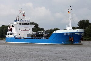 Oil/Chemical Tanker