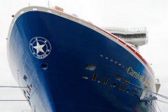 [Schiffe Spezial] CARNIVAL JUBILEE (4) Das neue Kreuzfahrtschiff CARNIVAL JUBILEE liegt am 2023-10-07 in Papenburg an der Meyer-Werft.