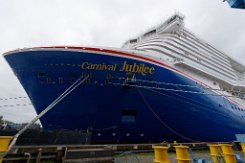 [Schiffe Spezial] CARNIVAL JUBILEE (8) Das neue Kreuzfahrtschiff CARNIVAL JUBILEE liegt am 2023-10-07 in Papenburg an der Meyer-Werft.