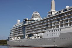 [Schiffe Spezial] Silver Nova (10) Das Kreuzfahrtschiff SILVER NOVA am 2023-04-30 kurz nach dem ausdocken vor der Meyer-Werft.