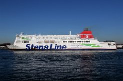 [Schiffe Spezial] STENA BRITANNICA (5) Die Autofähre STENA BRITANNICA verlässt am 15.02.2019 den Hafen von Rotterdam.