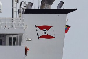 Buchstabe R Schornsteinmarken von Schiffen / Funnel Marks