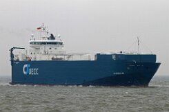 altes Logo: AUTOPRESTIGE - 129m (aF 2015) [IMO:9190157] - altes Logo Autotransporter (Vehicles Carrier) Fotodatum: 2015-10-06 Baujahr: 1999 | DWT: 11596t | Breite: 18,80m | Tiefgang: 6,21m |...