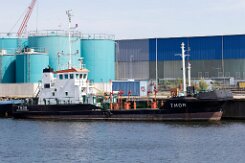 alte Lackierung: THOR - 35m (aF 2024) [IMO:8016914] - alte Lackierung Doppelrumpf-Ölauffangschiff Fotodatum: 2024-05-17 Baujahr: 1981 | DWT: - | Breite: 8,22m | Tiefgang: max. 2,50m...