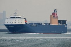 altes Logo: BORE BAY - 139m (aF 2018) [IMO:9122007] - alte Reederei / alte Schornsteinmarke Ro-Ro Schiff (Ro-Ro cargo) Ex-Name: AUTO BAY Fotodatum: 2018-11-23 Baujahr: 1997 | DWT: 6077t | Breite:...