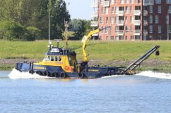 alte Lackierung: CATHARINA 6 - 25m (aF 2015) [KEINE IMO-NR.] - alte Lackierung Inland-Schlepper (Tug) Fotodatum: 2015-05-24 Breite: 8m