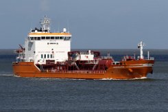 alte Reederei: ACQUAMARINA - 136m (aF 2020) [IMO:9268631] - alte Reederei Tanker (Oil/Chemical Tanker) Fotodatum: 2020-08-22 Baujahr: 2004 | DWT: 12004t | Breite: 20,60m | Tiefgang: 8,00m...