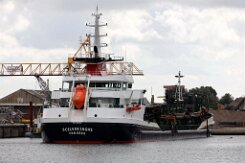weiteres Foto: SCELVERINGHE - 117m (dA 2020) [IMO:9285366] - doppelte Aufnahme Baggerschiff (Dredger) Fotodatum: 2020-08-23 Baujahr: 2004 | DWT: 7745t | Breite: 18m | Tiefgang: 6,40m Baggerkapazität: 3880...