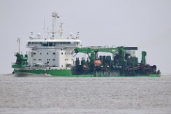 weiteres Foto: UILENSPIEGEL - 143m (dA 2021) [IMO:9247467] - doppelte Aufnahme Baggerschiff (Hopper Dredger) Fotodatum: 2021-05-01 Baujahr: 2002 | DWT: 21968t | Breite: 26,82m | Tiefgang: 9,45m...