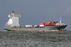 weiteres Foto: ANNABA - 168m (dA 2020) [IMO:9306201] - doppelte Aufnahme Feederschiff Fotodatum: 2020-08-22 Baujahr: 2006 | DWT: 20615t | Breite: 26m | Tiefgang: 10,20m | Ladekapazität: 1574 TEU...