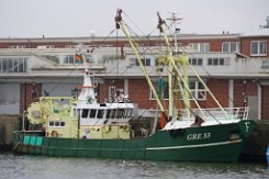 weiteres Foto: GRE 33 VERTROUWEN - 24m (dA 2015) Fischkutter (Trawler) - doppelte Aufnahme Fotodatum: 2015-12-29 Baujahr: 1982 | Breite: 6,03m Maschinenleistung: 221 KW