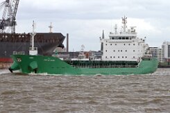 weiteres Foto: ARKLOW MANOR - 136m (dA 2017) [IMO:9440241] - doppelte Aufnahme Frachtschiff (General Cargo) Fotodatum: 2017-04-10 Baujahr: 2009 | DWT: 14009t | Breite: 21,30m | Tiefgang: max. 8,89m...