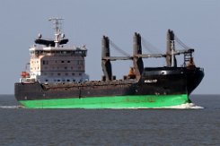 weiteres Foto: KALLIO - 159m (dA 2019) [IMO:9319064] - doppelte Aufnahme Massengutfrachter (Bulk Carrier) Fotodatum: 2019-04-15 Baujahr: 2006 | DWT: 21353t | Breite: 24,88m | Tiefgang: max. 9,40m...