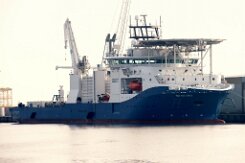weiteres Foto: NKT VICTORIA - 140m (dA 2018) [IMO:9791016] - doppelte Aufnahme Kabelleger Fotodatum: 2018-02-17 Baujahr: 2017 | DWT: 14900t | Breite: 30m | Tiefgang: 10,4m Maschinenleistung: 11520 KW |...