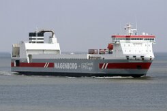 weiteres Foto: BOTHNIABORG - 153m (dA 2021) [IMO:9267728] - doppelte Aufnahme Ro-Ro Schiff (Ro-Ro cargo) Fotodatum: 2021-06-19 Baujahr: 2004 | DWT: 8600t | Breite: 22m | Tiefgang: 7,10m Maschinenleistung:...