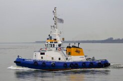weiteres Foto: ANNAMARIE - 27m (dA 2025) [IMO:8306668] - doppelte Aufnahme Hafenschlepper (Tug) Fotodatum: 2025-02-09 Ex-Name: FAIRPLAY V Baujahr: 1983 | Bollard pull: 30t | Breite: 8,84m | Tiefgang:...