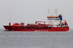 weiteres Foto: AMONITH - 93m (dA 2015) [IMO:9164093] - doppelte Aufnahme Tanker (Oil/Chemical Tanker) Fotodatum: 2015-07-12 Baujahr: 1999 | DWT: 4482t | Breite: 15,33m | Tiefgang: 6,25m...