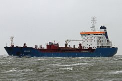 weiteres Foto: BRO NIBE - 144m (dA 2015) [IMO:9322700] - doppelte Aufnahme Tanker (Oil/Chemical Tanker) Fotodatum: 2015-03-30 Baujahr: 2007 | DWT: 16534t | Breite: 23m