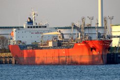 weiteres Foto: CHEM HOUSTON - 145m (dA 2019) [IMO:9705720] - doppelte Aufnahme Tanker (Oil/Chemical Tanker) Fotodatum: 2019-04-10 Baujahr: 2014 | DWT: 19997t | Breite: 24,20m | Tiefgang: 9,78m...