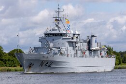 Militärschiffe Military Ships