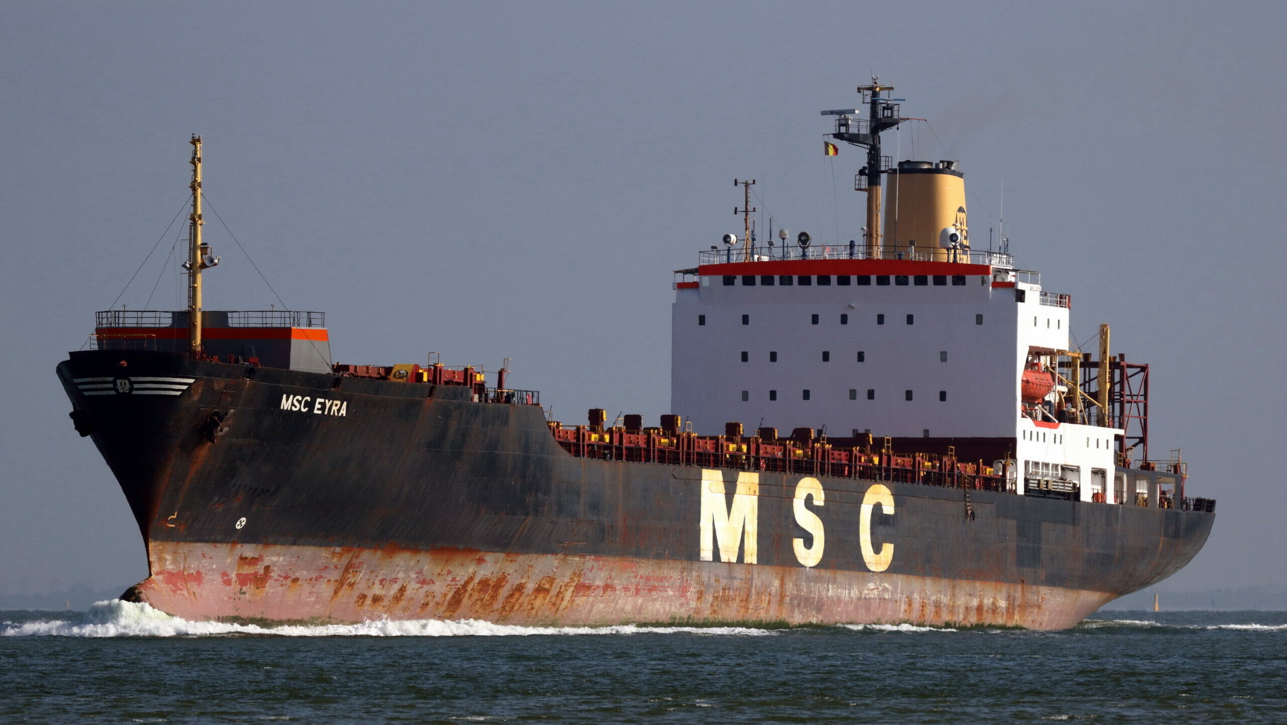 Containerschiff MSC EYRA – ship-spotting.de