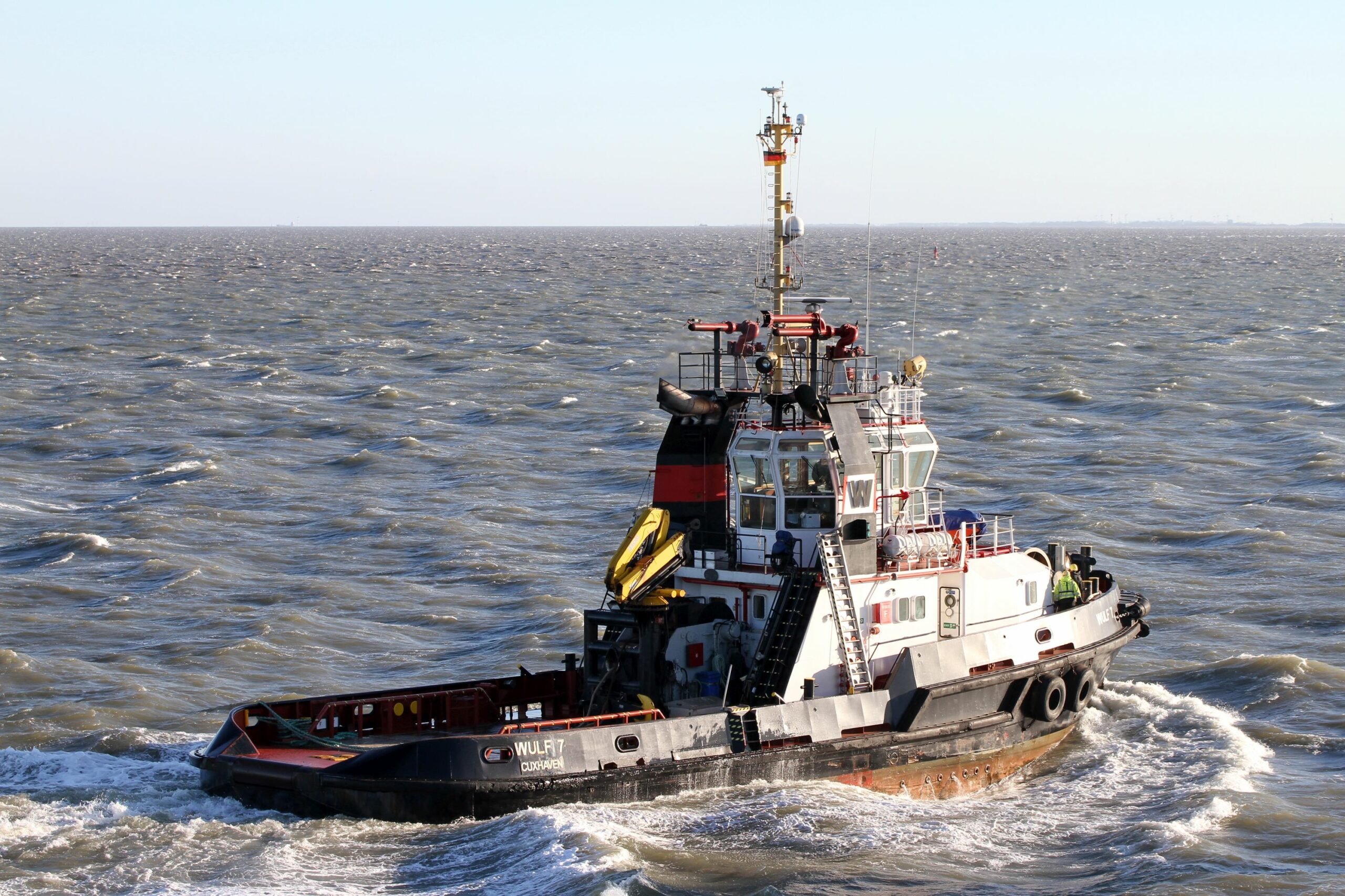 Hafenschlepper WULF 7 shipspotting.de